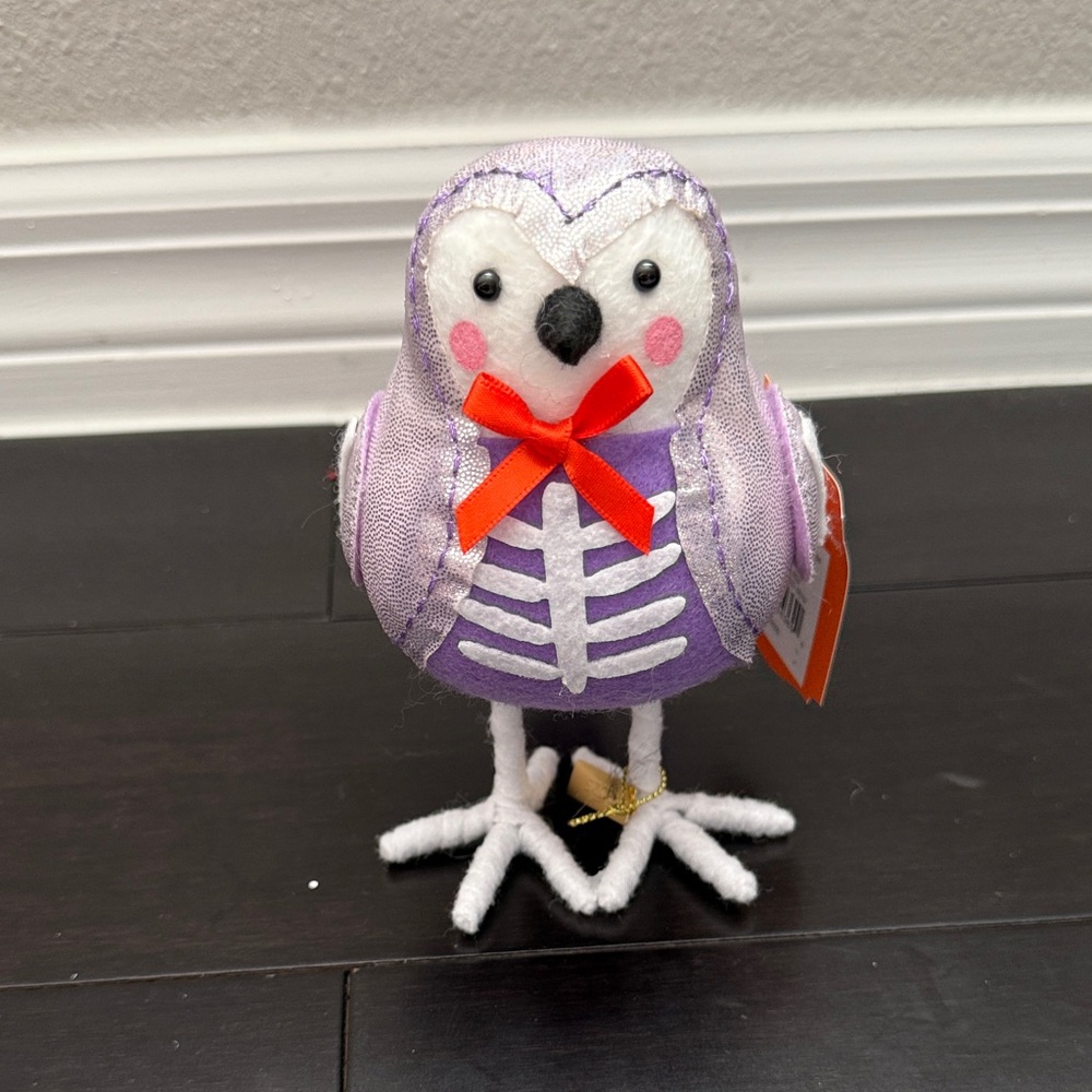 2025 Hyde & EEK! Halloween Bird!